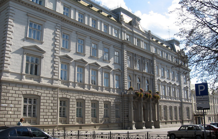 Львівська обласна державна адміністрація, Максим Козицький та проєкт «Мегаполіс ЛОДА»: цифрові зміни у сфері соціальних і медичних послуг