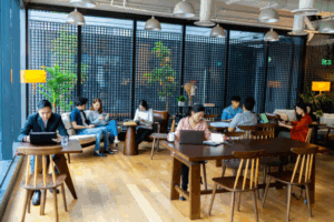 Львів цікаві місця для молоді — коворкінги, фото-локації та розваги