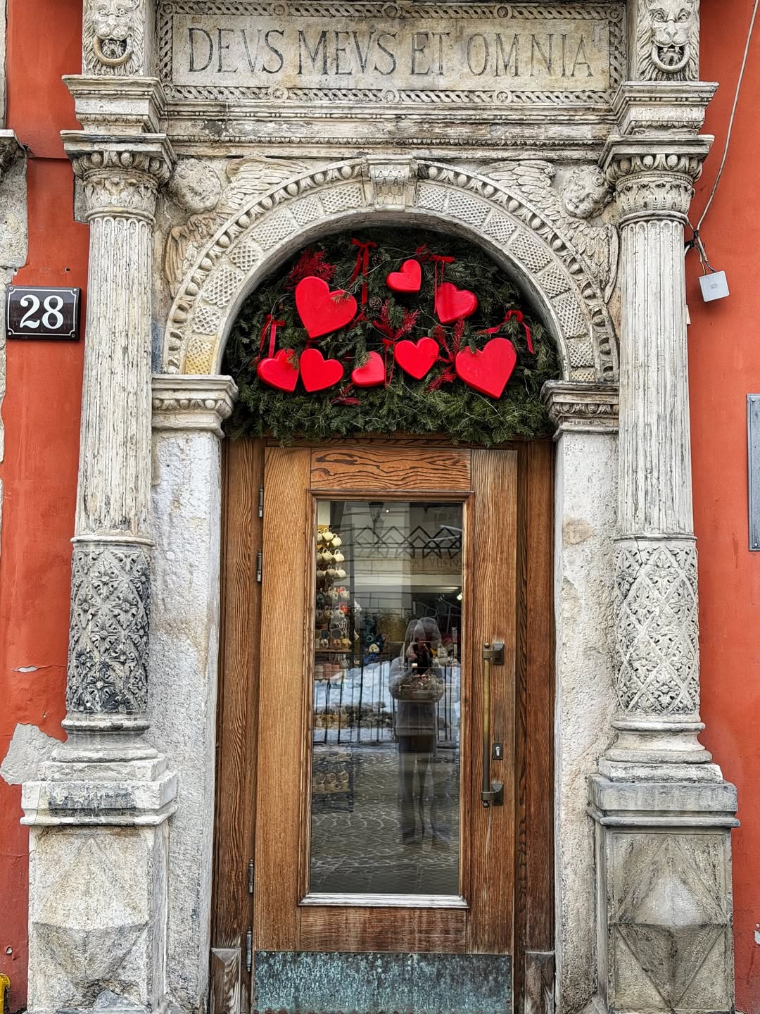 Святкові фотозони до Дня закоханих у Львові