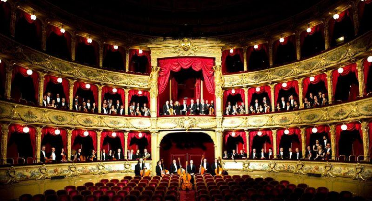 Театр Воскресіння 🎭